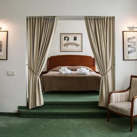 Kaunas Ξενοδοχείο 4*